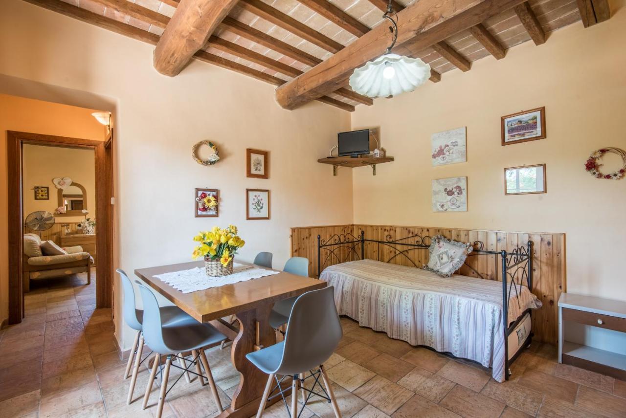 Poggio Primo - Bilocale Cavaliere Villa Castiglion Fibocchi Luaran gambar